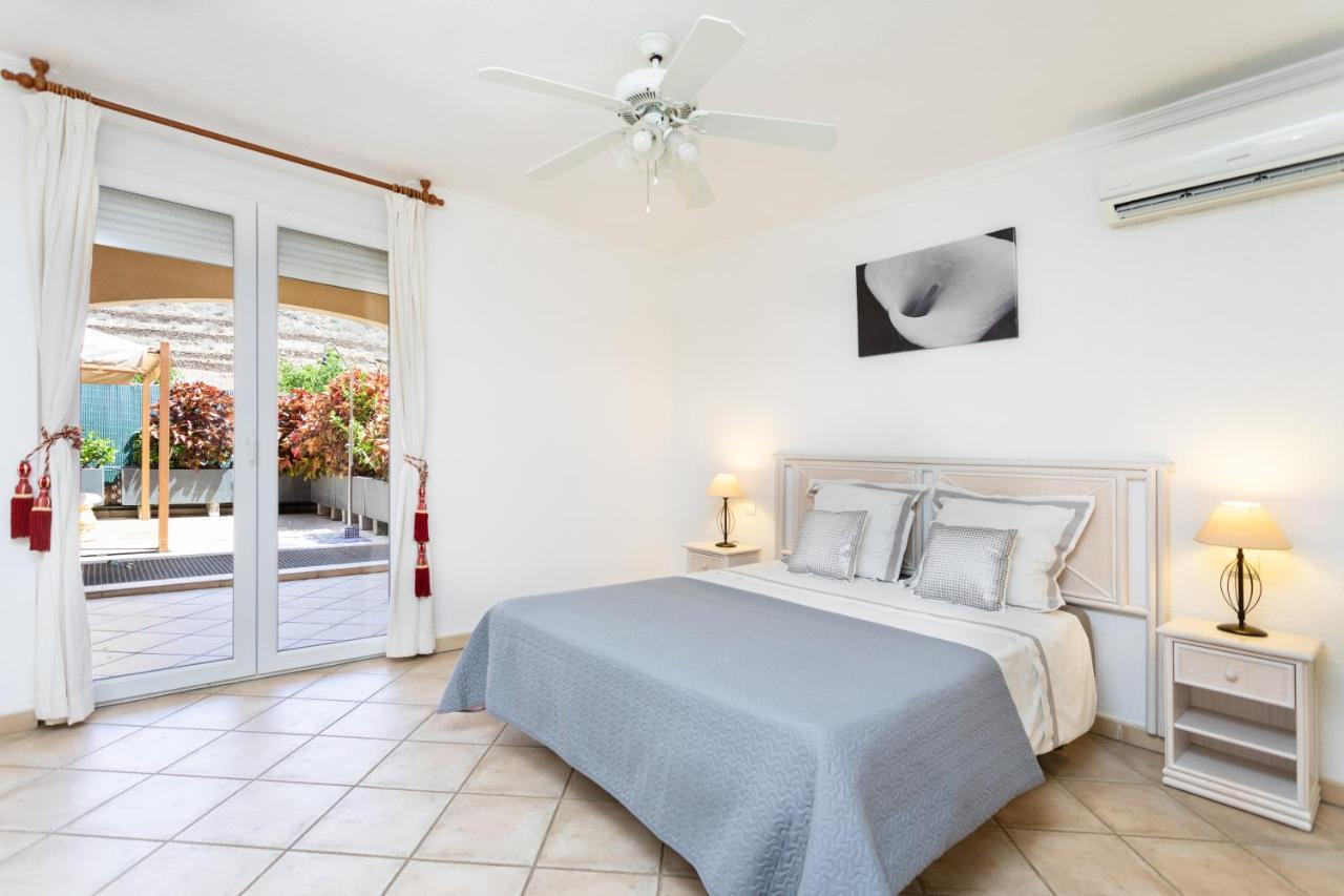 לוס כריסטיאנוס Hemeras Boutique Homes - Luxury Villa Near The Sea In Los Cristianos מראה חיצוני תמונה