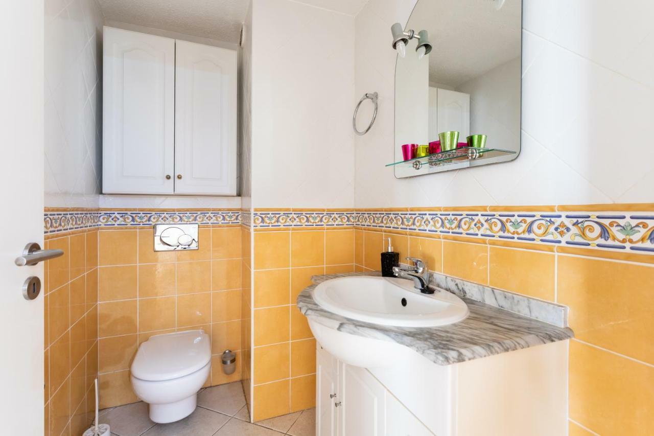 לוס כריסטיאנוס Hemeras Boutique Homes - Luxury Villa Near The Sea In Los Cristianos מראה חיצוני תמונה